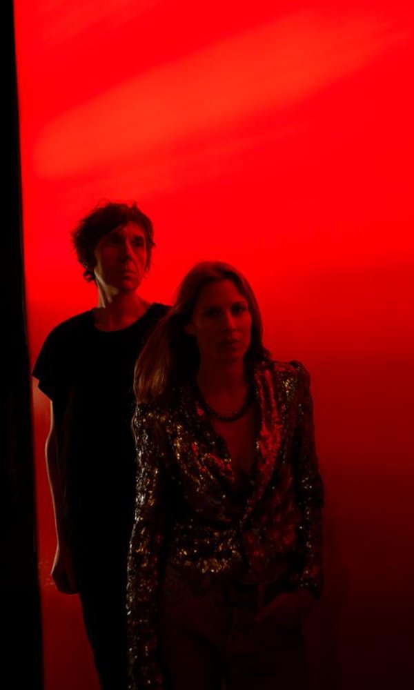 01___mirror_people___rui_aguiar___hi_res