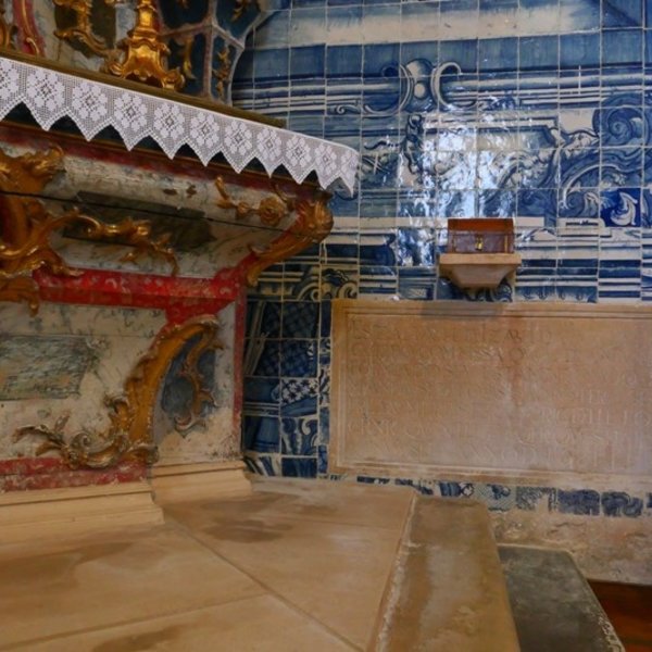 2 – Convento de Santo António – Lápide tumular de D. Isabel da Luz de Figueiredo