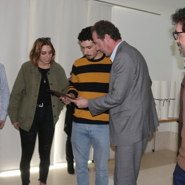 João Manuel Neto Anjos, Daniela Domingues Gonçalves, Ivo José de Oliveira Amaro | “O ilustre álbu...