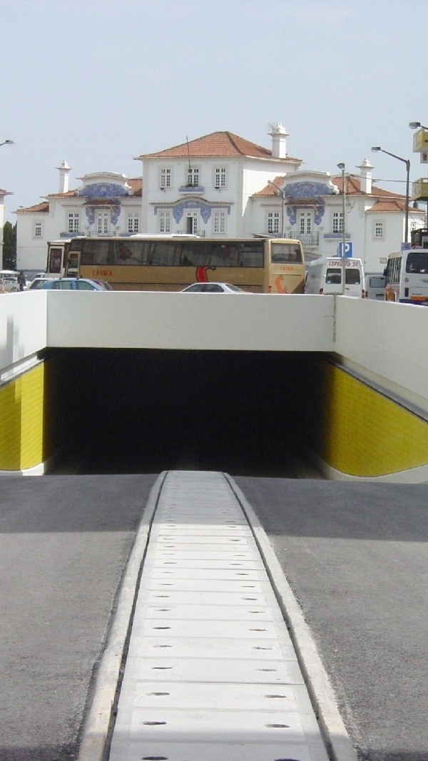 desnivelada_da_estacao_2