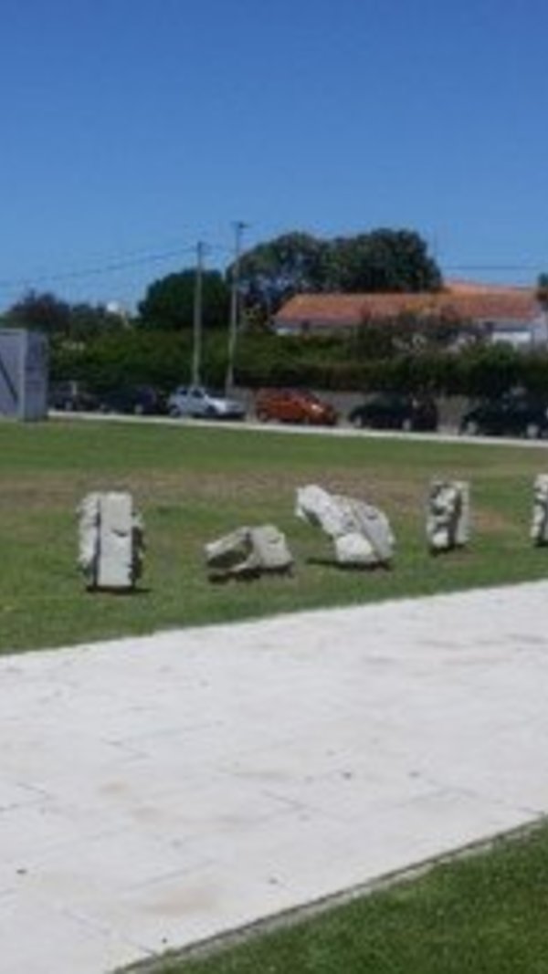 estatuas_pedras