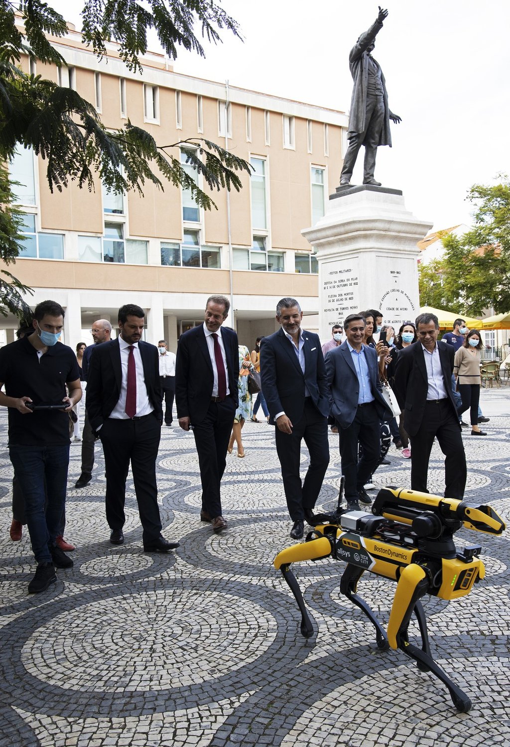 5g_robot_boston_dynamics_presidente_vereador_joao_machado_altice_labs_alexandre_fonseca_ua_artur_...