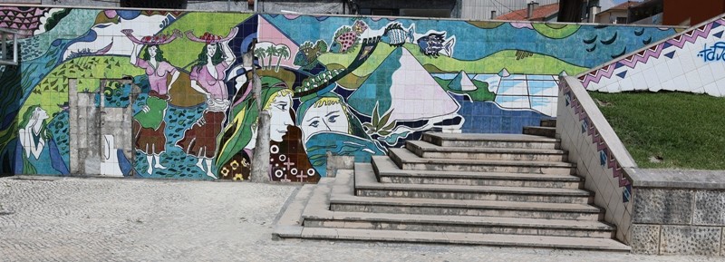 Escadaria do Mercado do Manuel Firmino | Jeremias Bandarra e Zé Augusto