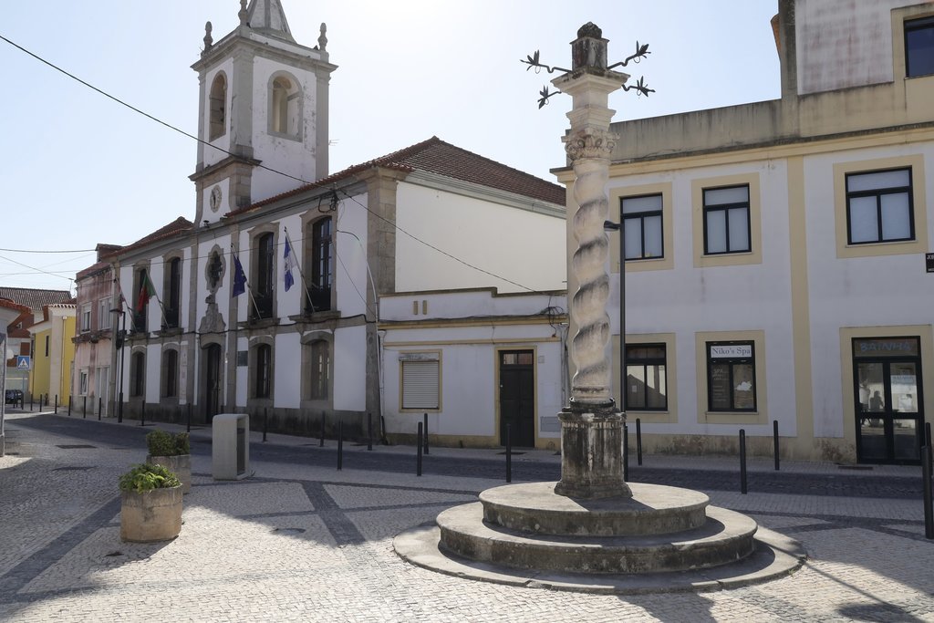 centro_esgueira1