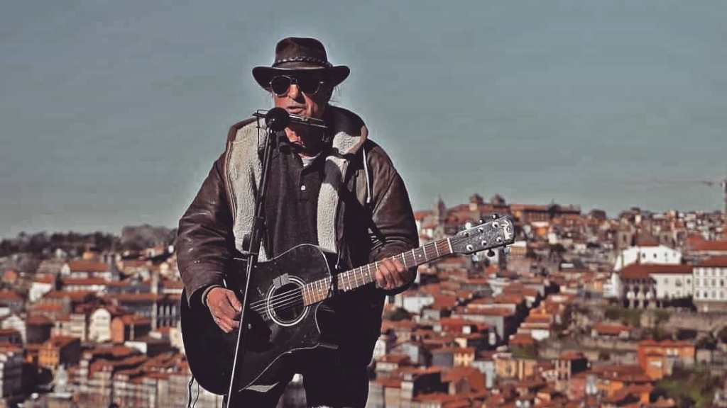 Por detras da moeda 1 1024 2500
