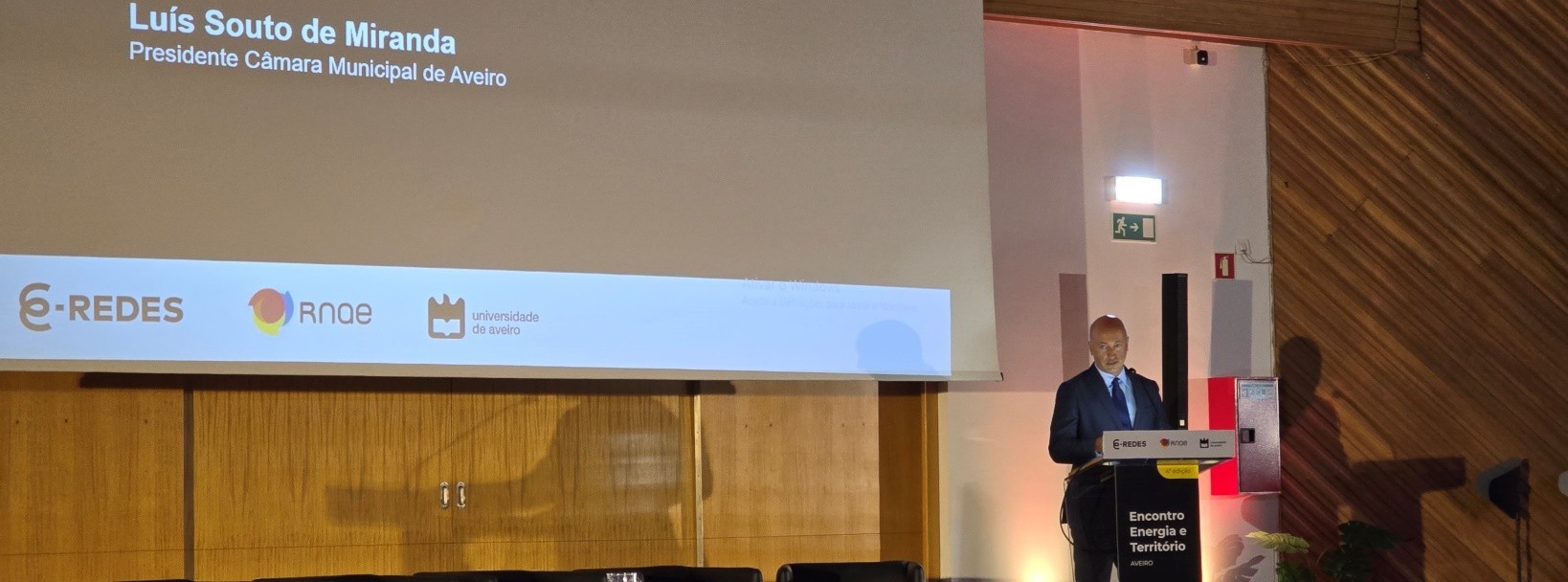 20251105_105228_slider