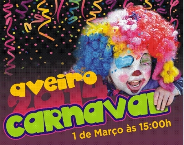 DESFILE DE CARNAVAL EM AVEIRO JUNTA CRIANÇAS E IDOSOS