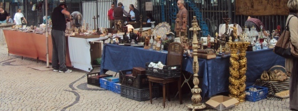 FEIRA DAS VELHARIAS