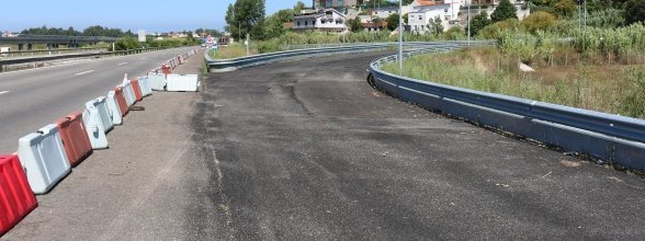 CONSTRUÇÃO DE PÓRTICO NA AVENIDA DAS AGRAS