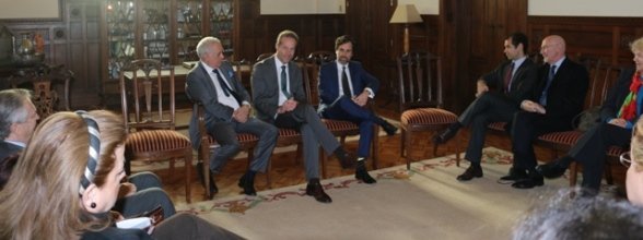PRESIDENTE DA CÂMARA RECEBEU EMBAIXADORES DA AMÉRICA LATINA