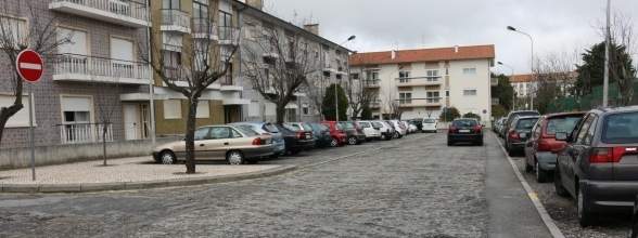 JARDIM DO BAIRRO DA GULBENKIAN E ZONA DO BAIRRO DA BELA VISTA