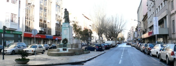 QUALIFICAÇÃO DA AV. DR. LOURENÇO PEIXINHO