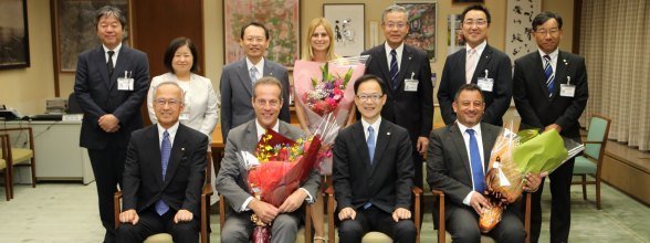 PRESIDENTE DA CMAVEIRO VISITA O JAPÃO