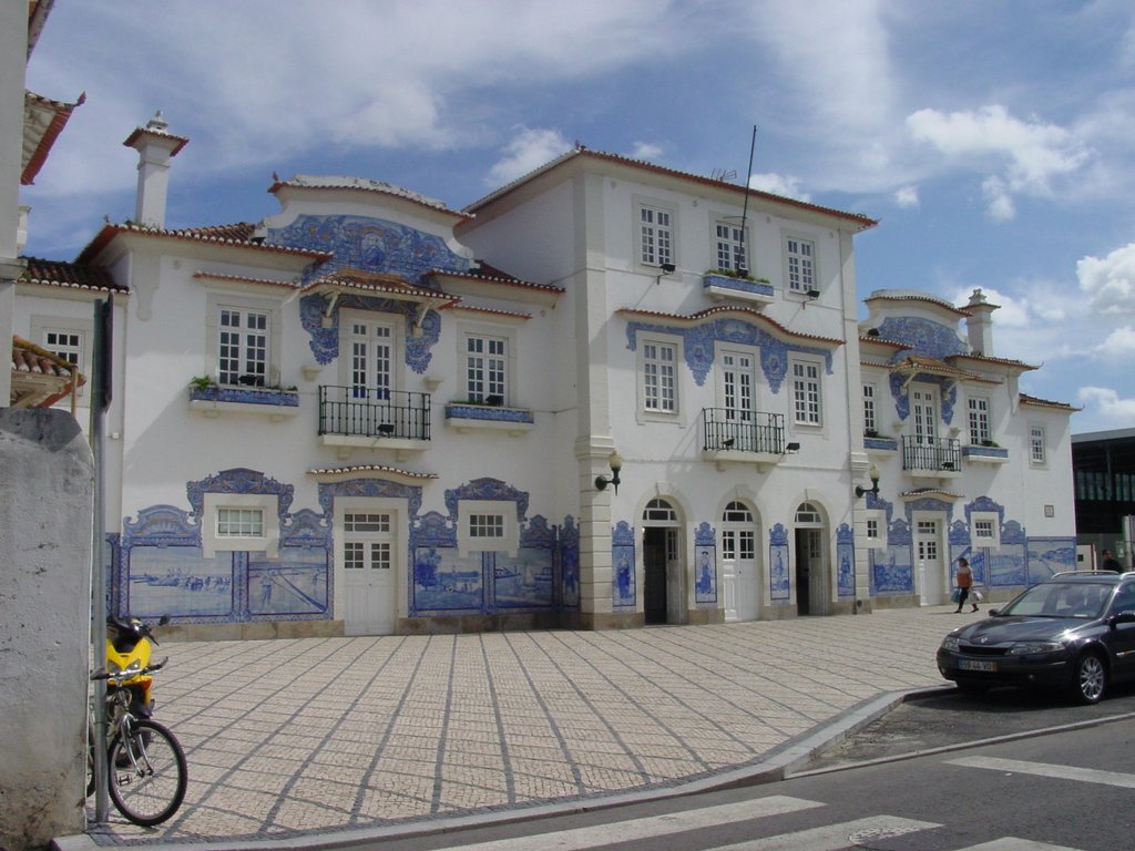 ANTIGA ESTAÇÃO DA CP E EDIFÍCIO FERNANDO TÁVORA JÁ EM OBRA