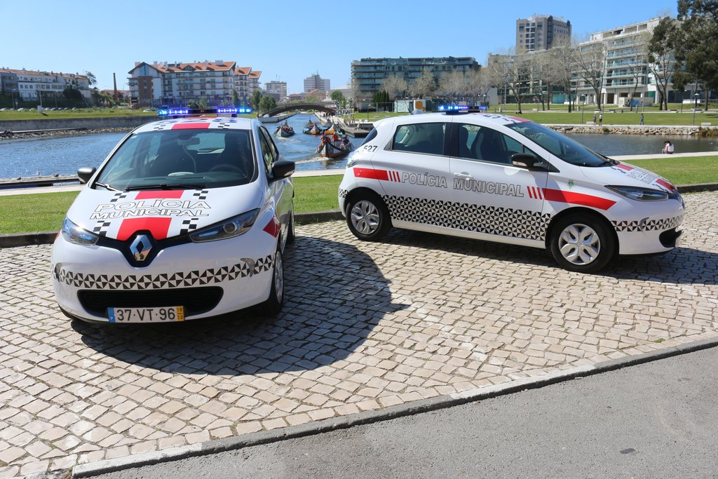 POLÍCIA MUNICIPAL COM NOVOS VEÍCULOS ELÉTRICOS