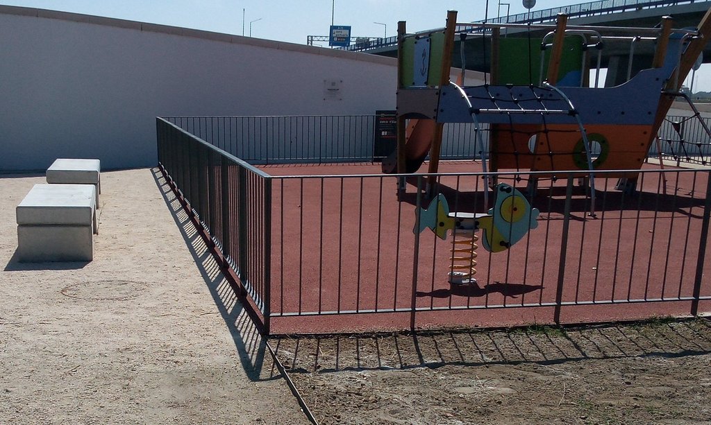 NOVO PARQUE INFANTIL DA PONTE DE SÃO JOÃO