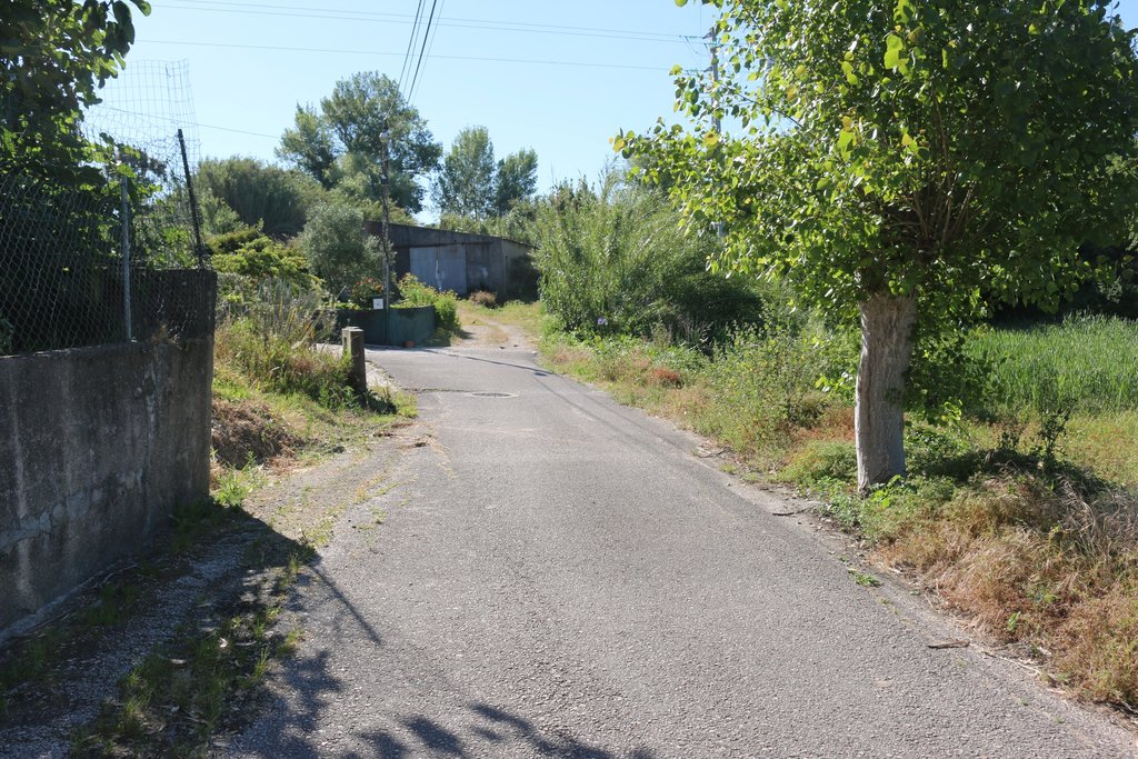 AQUISIÇÃO DE TERRENOS PARA PROLONGAMENTO DA RUA ENG.º BASÍLIO TAVARES LEBRE