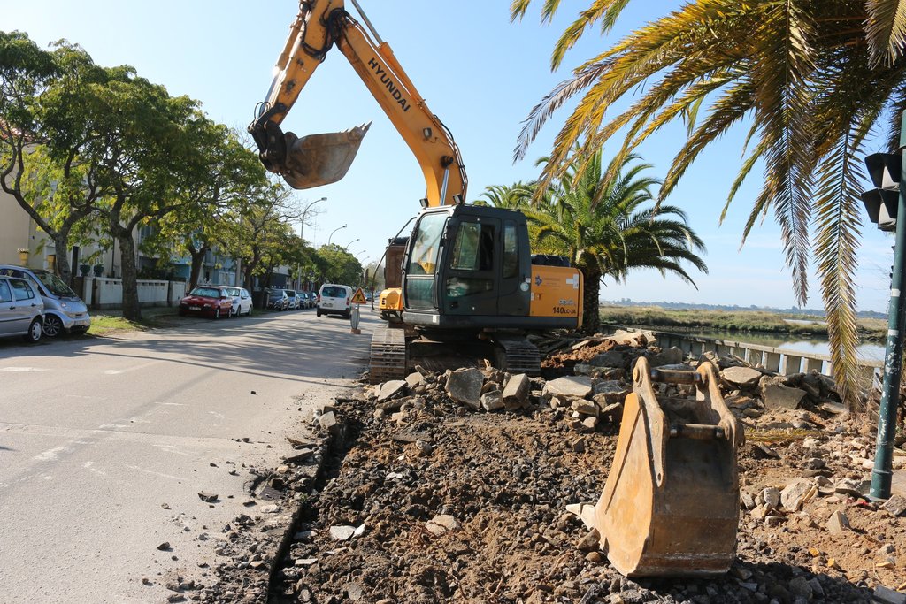 RUA DA PEGA ENTRA EM OBRA