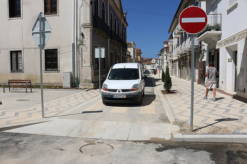 REABILITAÇÃO DA RUA DO GRAVITO E DA RUA DO CARMO