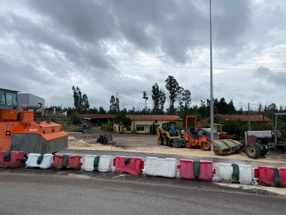 ARRUAMENTOS EM ARADAS, ESGUEIRA E SANTA JOANA