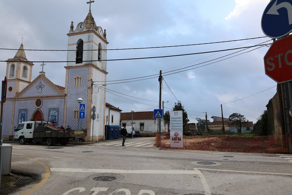 ALARGAMENTO DA VIA JUNTO À CAPELA DE SÃO BRÁS