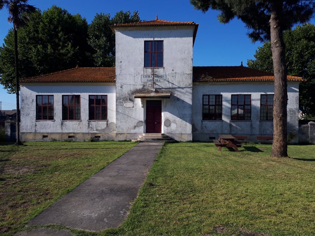 REQUALIFICAÇÃO ANTIGA ESCOLA PRIMÁRIA DE SARRAZOLA
