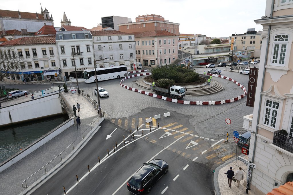 NOVOS AVANÇOS NA OBRA DE QUALIFICAÇÃO DO ROSSIO E DAS “PONTES”