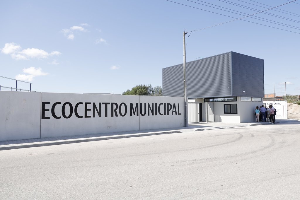 ECOCENTRO MUNICIPAL ABERTURA