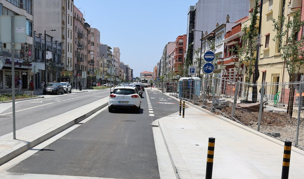 OBRA DA AVENIDA DR. LOURENÇO PEIXINHO