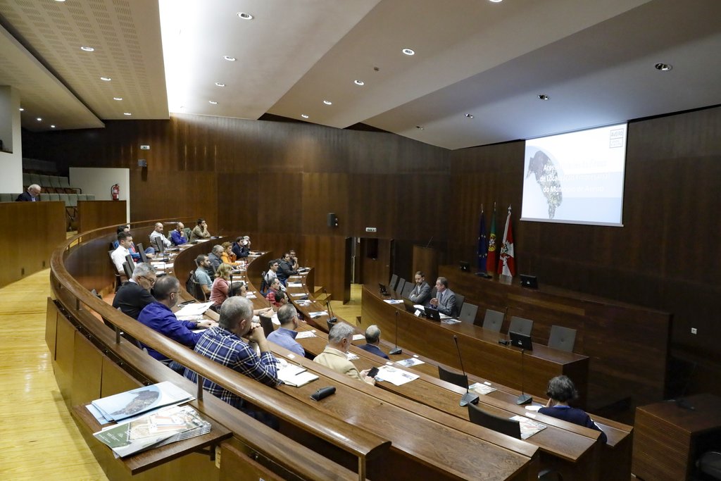 REUNIÃO DE TRABALHO COM EMPRESAS  