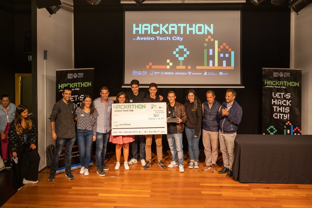 VENCEDORES DO “HACKTHON TECH LAB”