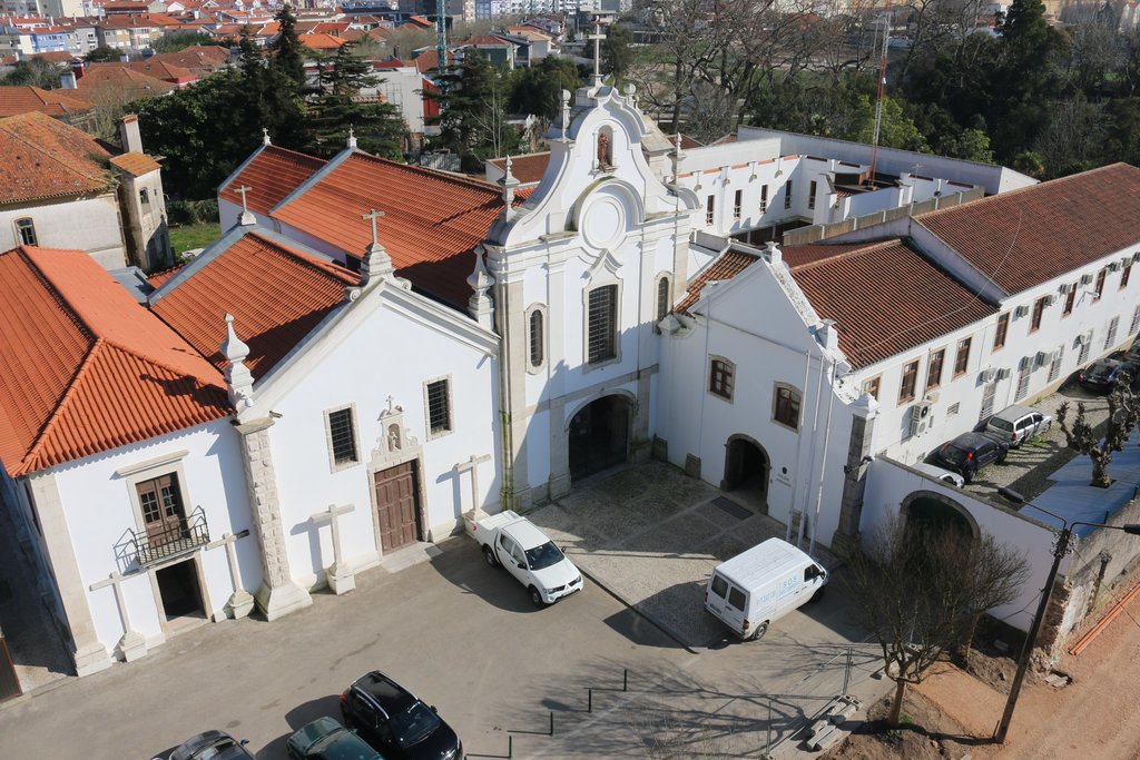 Visitas guiadas à exposição das Cinzas esta quarta-feira