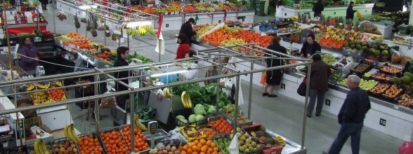 REPORTAGENS DO "PRAÇA DA ALEGRIA" VÊM AO MERCADO DE SANTIAGO