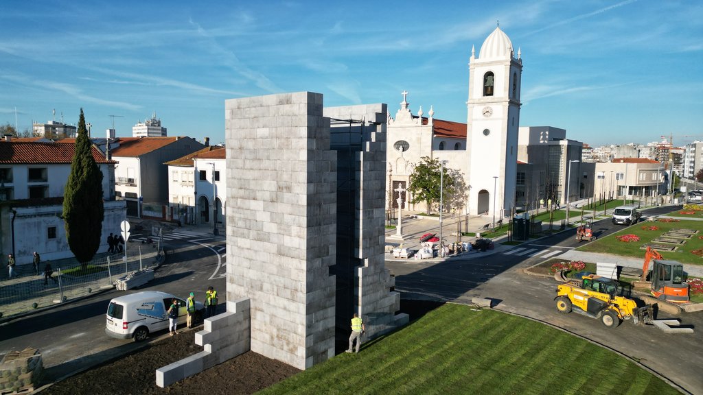 Avenida de Santa Joana aberta à circulação