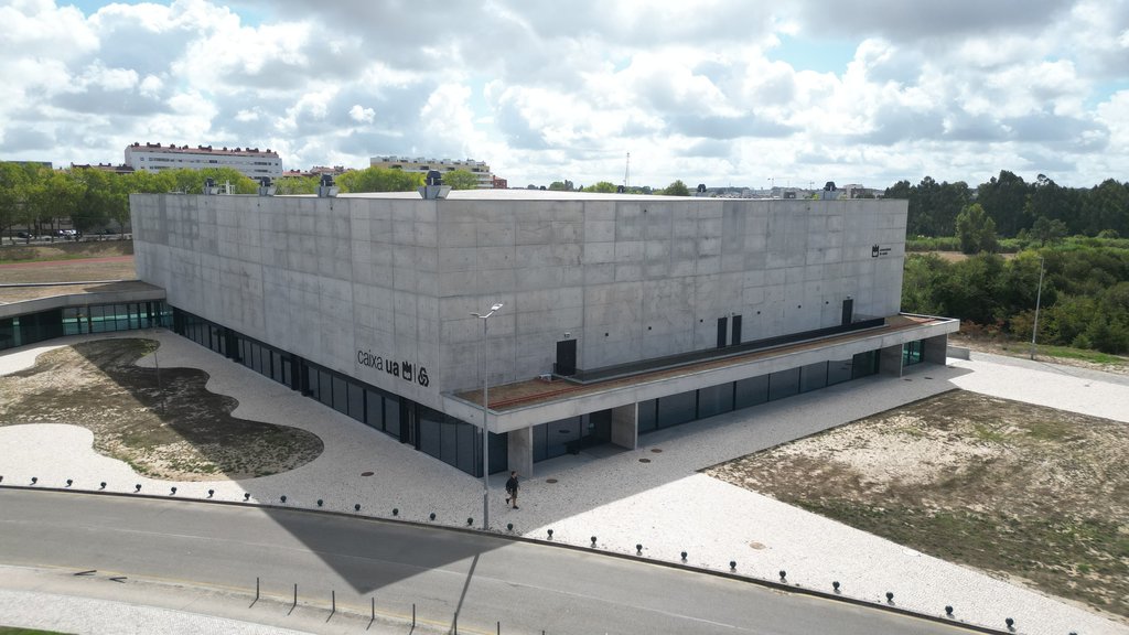 Câmara de Aveiro aprova a legalização do edifício da Nave da Universidade de Aveiro