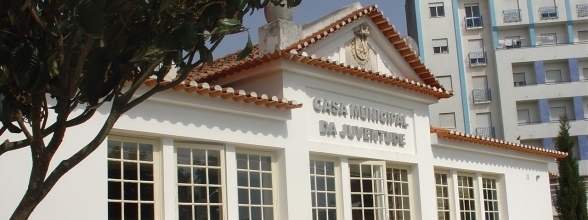 ATVIDADES NA CASA MUNICIPAL DA JUVENTUDE- FEVEREIRO E MARÇO
