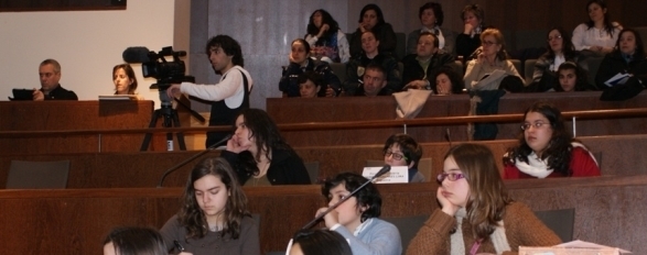 JOVENS AVEIRENSES DEBATERAM SOLIDARIEDADE SOCIAL NO CONCELHO