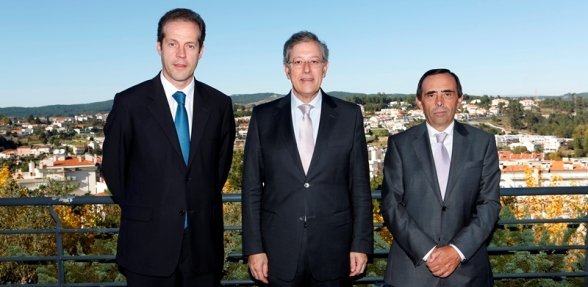 AUTARCAS DE AVEIRO, GUARDA E VISEU LANÇAM "PLATAFORMA A25"