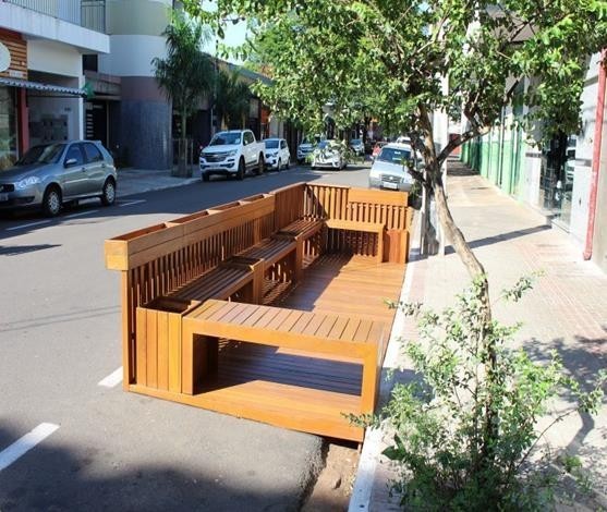 Aveiro Parklet - uma micro-praça em cada rua