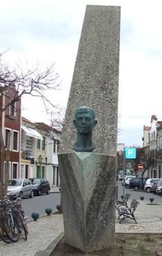 BUSTO JOSÉ RABUMBA